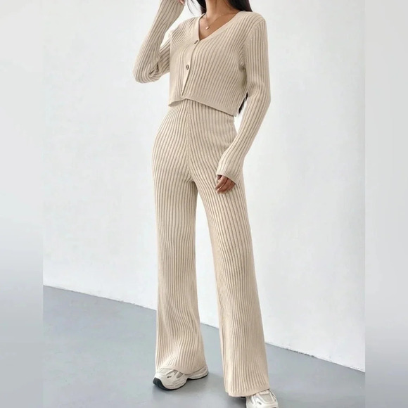 Khaki Ribbed Knit Cardigan & Knit Pants - Picture 2 of 6